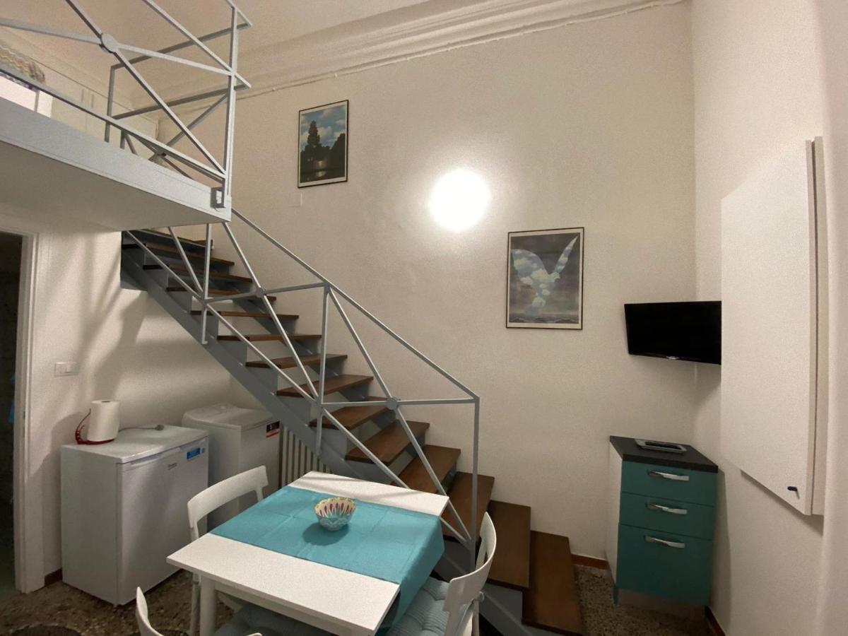 Centralissimo Appartamento Su Due Livelli 1 Turin Exterior foto